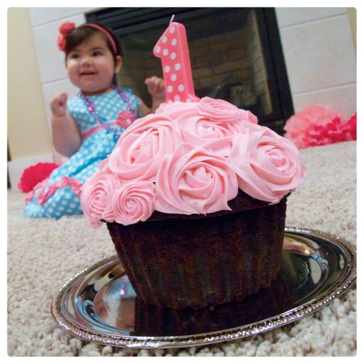 USA Arianna with Smash Cake White